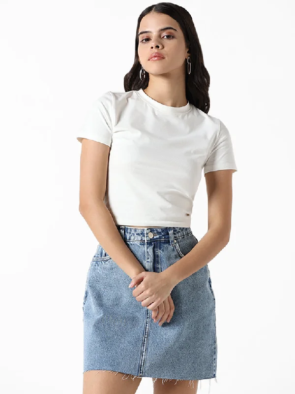 Nuon White T-ShirtThermal Shirts